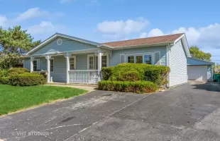 325 Kirman Avenue, Romeoville, Illinois 60446, 3 Bedrooms Bedrooms, ,1 BathroomBathrooms,Residential,For Sale,Kirman,MRD12174000