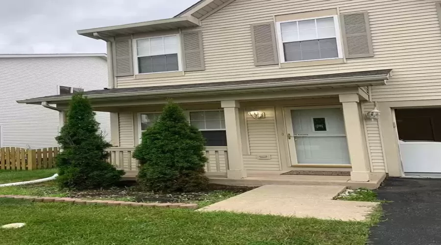 377 Reston Circle, Romeoville, Illinois 60446, 3 Bedrooms Bedrooms, ,3 BathroomsBathrooms,Residential Lease,For Rent,Reston,MRD12181711