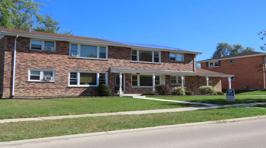 14405 Ravinia Avenue, Orland Park, Illinois 60462, 3 Bedrooms Bedrooms, ,2 BathroomsBathrooms,Residential Lease,For Rent,Ravinia,MRD12179180