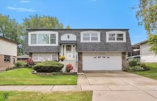 7727 163rd Street, Tinley Park, Illinois 60477, 3 Bedrooms Bedrooms, ,2 BathroomsBathrooms,Residential,For Sale,163rd,MRD12183035