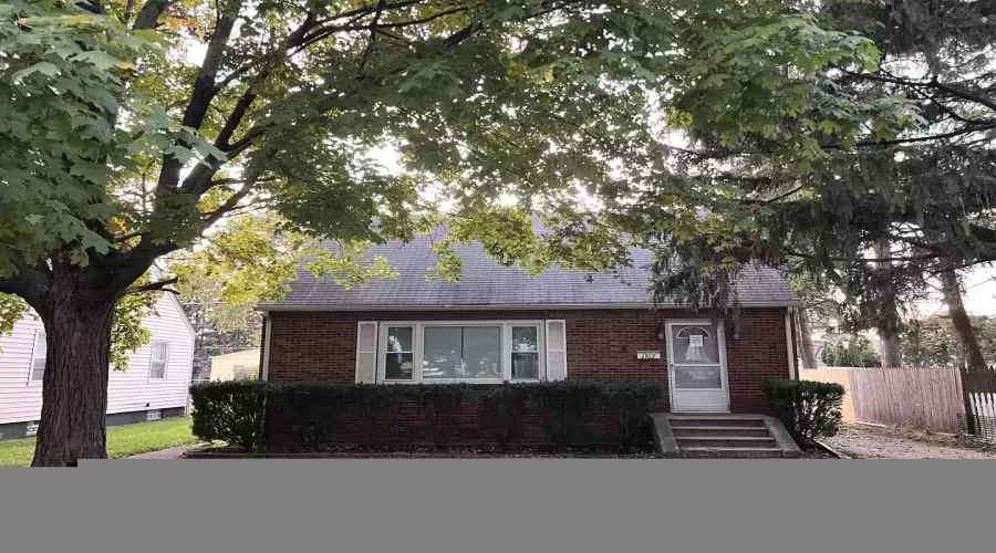 1307 Highland Avenue, Joliet, Illinois 60435, 3 Bedrooms Bedrooms, ,1 BathroomBathrooms,Residential Lease,For Rent,Highland,MRD12186940