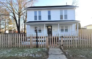 610 Union Street, Valparaiso, Indiana, 2 Bedrooms Bedrooms, ,4 BathroomsBathrooms,Residential Lease,For Rent,Union,NRA810630