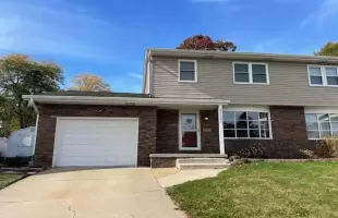 2203 Dixon Drive, Valparaiso, Indiana, 3 Bedrooms Bedrooms, ,2 BathroomsBathrooms,Residential Lease,For Rent,Dixon,NRA812311