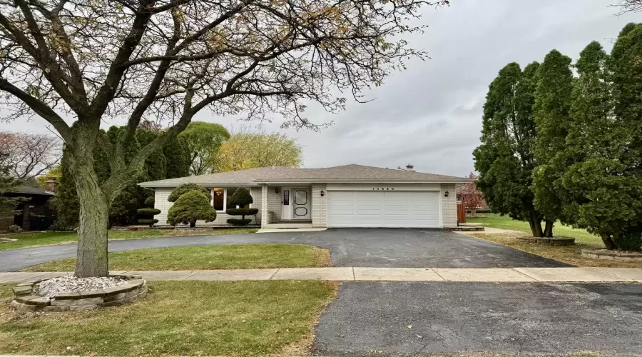 14440 Streamwood Drive, Orland Park, Illinois 60467, 3 Bedrooms Bedrooms, ,4 BathroomsBathrooms,Residential Lease,For Rent,Streamwood,MRD12205212