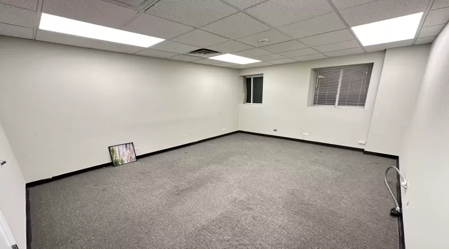 1893 Sheridan Road, Highland Park, Illinois 60035, ,Commercial Lease,For Rent,Sheridan,MRD11998160