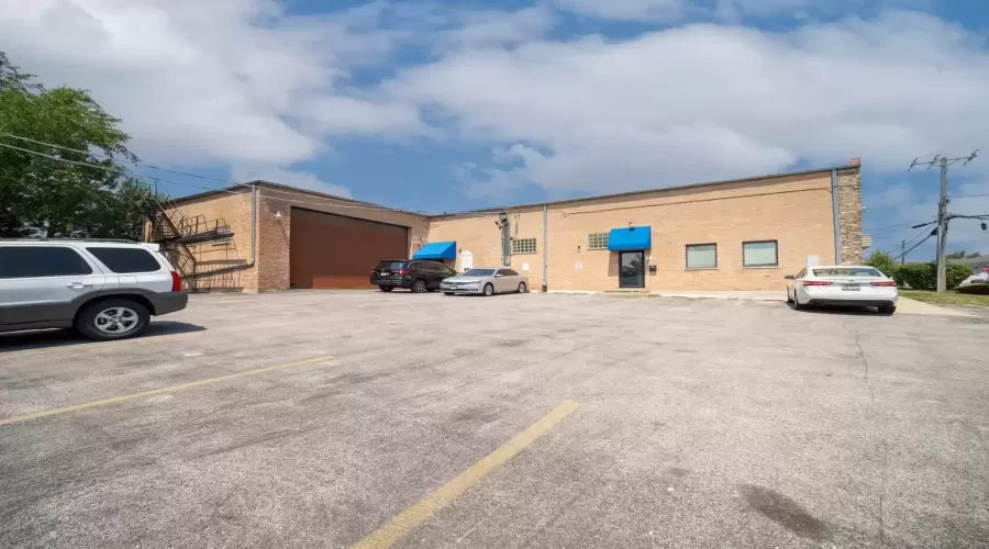 6502 Joliet Road, Countryside, Illinois 60525, ,Commercial Lease,For Rent,Joliet,MRD11880579