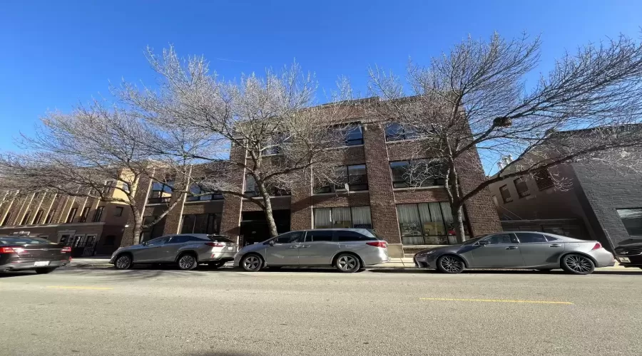 125 Racine Avenue, Chicago, Illinois 60607, ,Commercial Sale,For Sale,Racine,MRD12173068