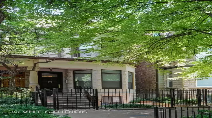 1439 Dearborn Street, Chicago, Illinois 60610, 3 Bedrooms Bedrooms, ,3 BathroomsBathrooms,Residential Lease,For Rent,Dearborn,MRD12206106