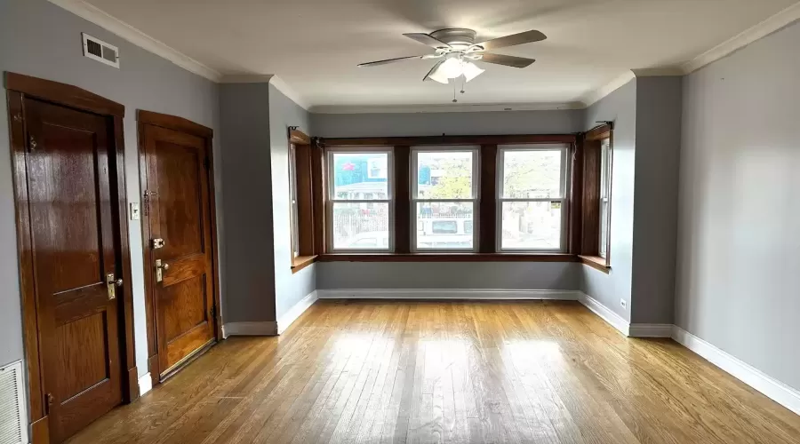 5612 Sawyer Avenue, Chicago, Illinois 60629, 3 Bedrooms Bedrooms, ,1 BathroomBathrooms,Residential Lease,For Rent,Sawyer,MRD12220640