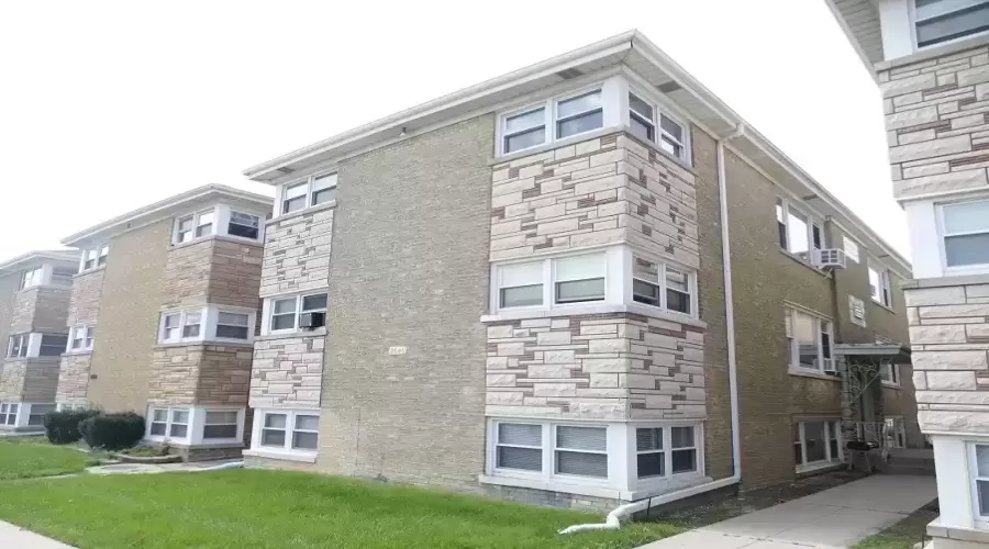 2646 Harlem Avenue, Elmwood Park, Illinois 60707, 1 Bedroom Bedrooms, ,1 BathroomBathrooms,Residential Lease,For Rent,Harlem,MRD12212931