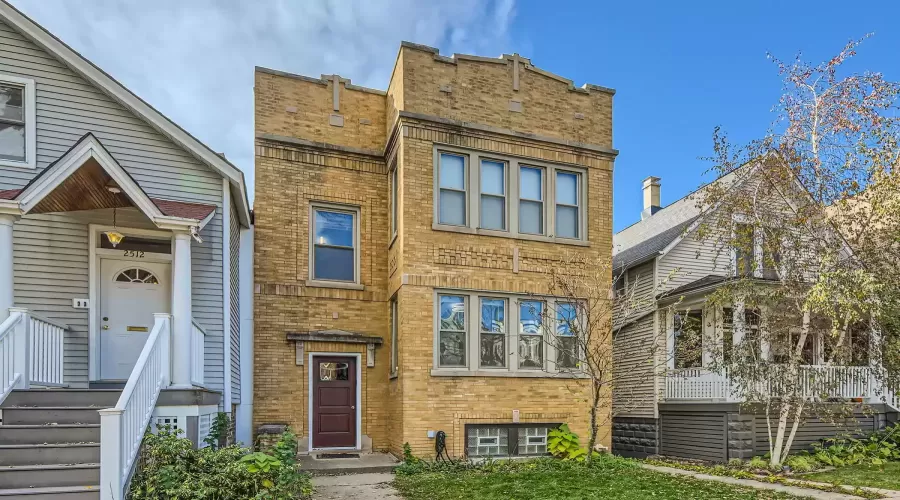 2516 Washtenaw Avenue, Chicago, Illinois 60647, 3 Bedrooms Bedrooms, ,1 BathroomBathrooms,Residential Lease,For Rent,Washtenaw,MRD12221222