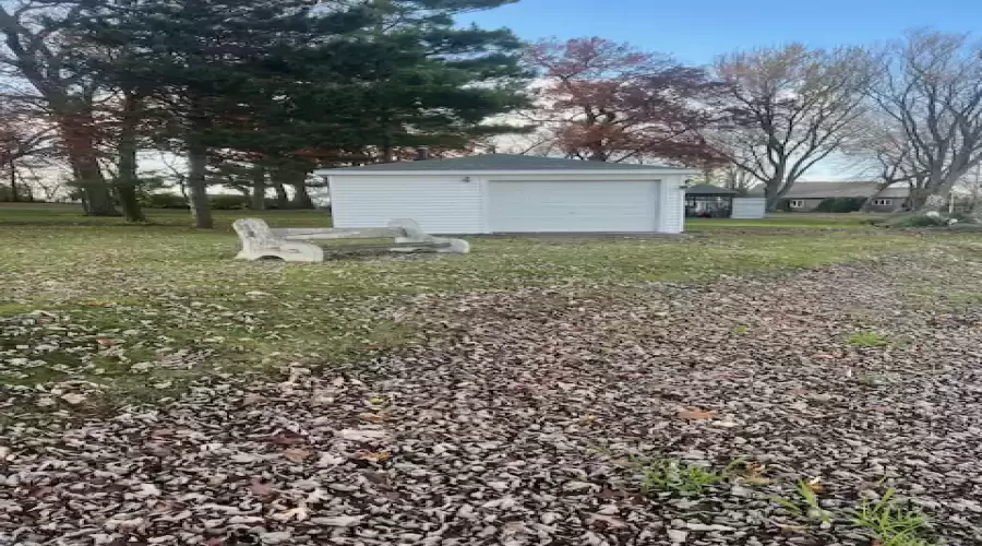 22740 LOON LAKE Boulevard, Antioch, Illinois 60002, 3 Bedrooms Bedrooms, ,3 BathroomsBathrooms,Residential Lease,For Rent,LOON LAKE,MRD12211993