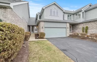 6903 Lexington Court, Tinley Park, Illinois 60477, 3 Bedrooms Bedrooms, ,3 BathroomsBathrooms,Residential Lease,For Rent,Lexington,MRD12221657