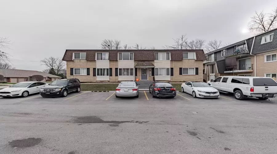 12030 Kildare Avenue, Alsip, Illinois 60803, 10 Bedrooms Bedrooms, ,7 BathroomsBathrooms,Residential Income,For Sale,Kildare,MRD12220518