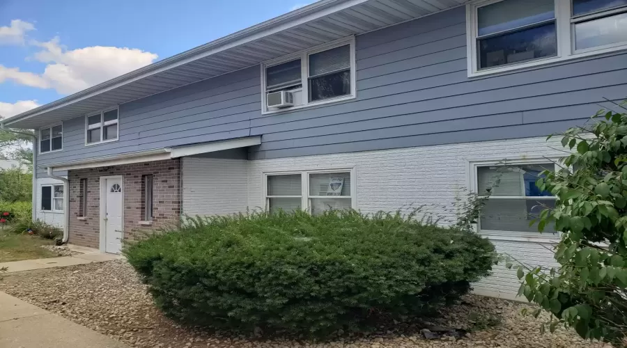 1315 Argo Lane, Lockport, Illinois 60441, 2 Bedrooms Bedrooms, ,1 BathroomBathrooms,Residential Lease,For Rent,Argo,MRD12255526