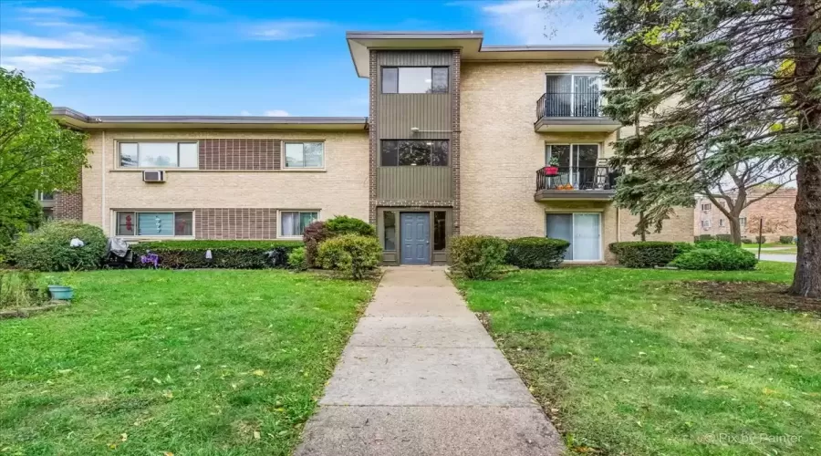 1100 Wheeling Road, Mount Prospect, Illinois 60056, 1 Bedroom Bedrooms, ,1 BathroomBathrooms,Residential Lease,For Rent,Wheeling,MRD12257344