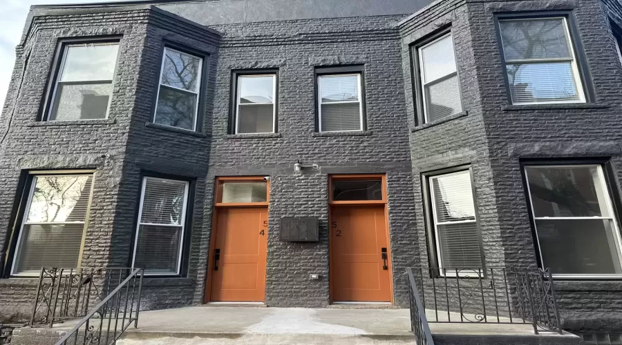 6552 Champlain Avenue, Chicago, Illinois 60637, 3 Bedrooms Bedrooms, ,1 BathroomBathrooms,Residential Lease,For Rent,Champlain,MRD12257376