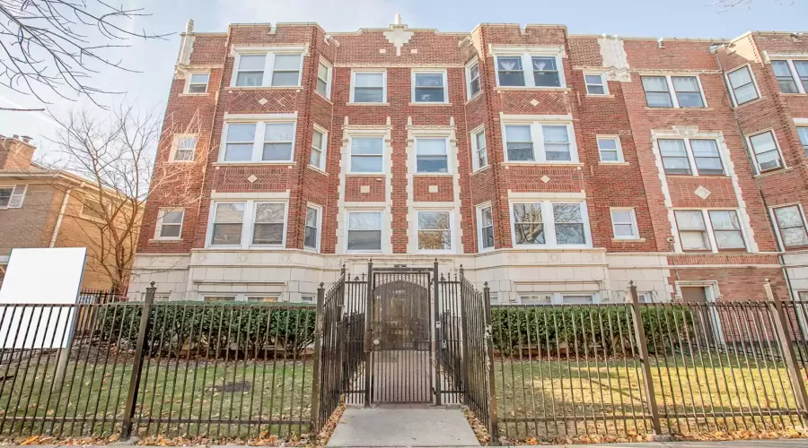 6956 Ashland Boulevard, Chicago, Illinois 60626, 1 Bedroom Bedrooms, ,1 BathroomBathrooms,Residential Lease,For Rent,Ashland,MRD12257452