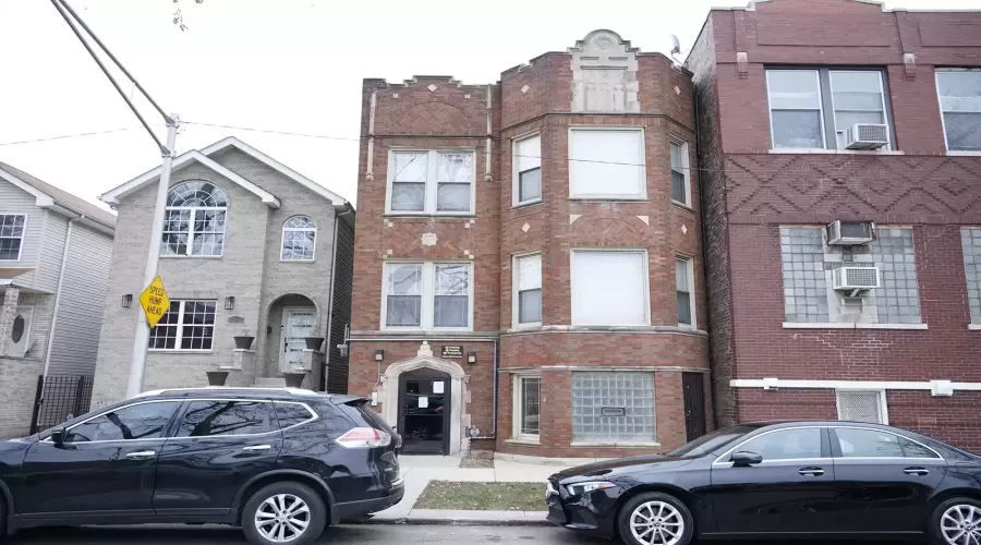 1253 Tripp Avenue, Chicago, Illinois 60623, 8 Bedrooms Bedrooms, ,5 BathroomsBathrooms,Residential Income,For Sale,Tripp,MRD12257432